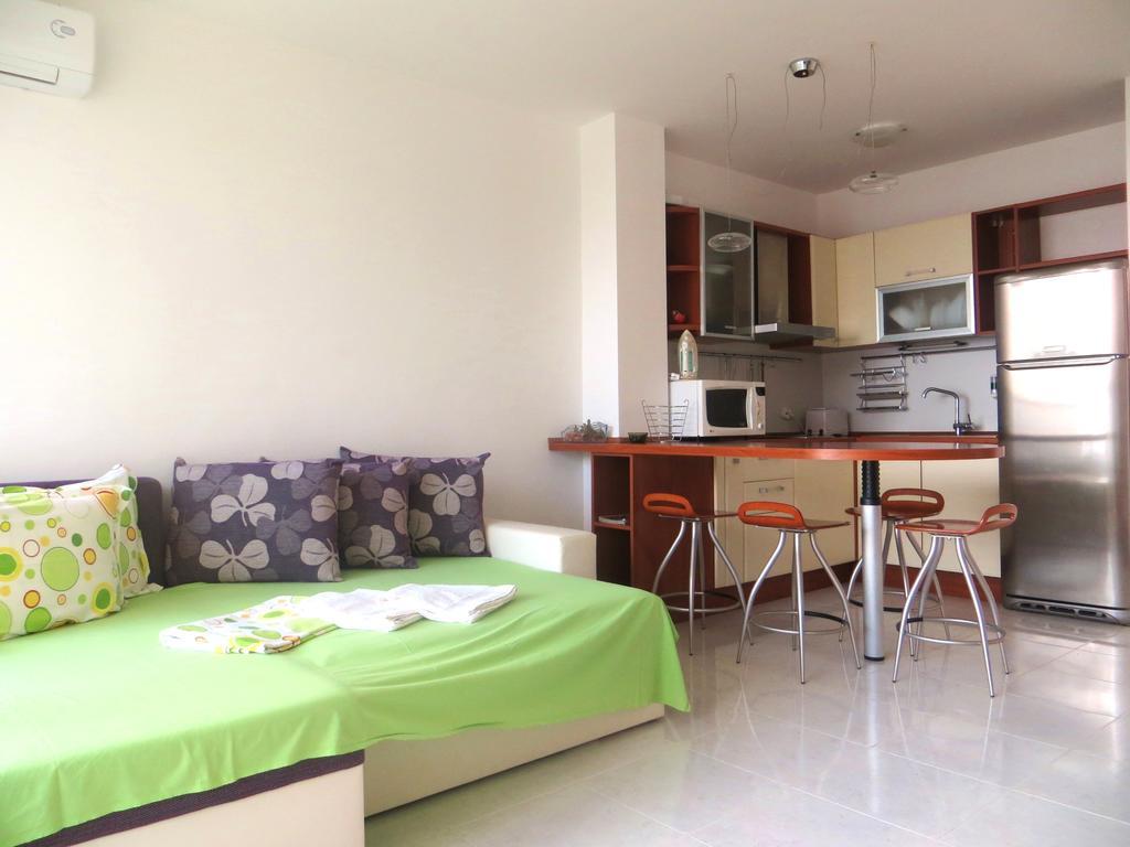 Holiday Apartment In Riviera Complex Sveti Vlas Habitación foto